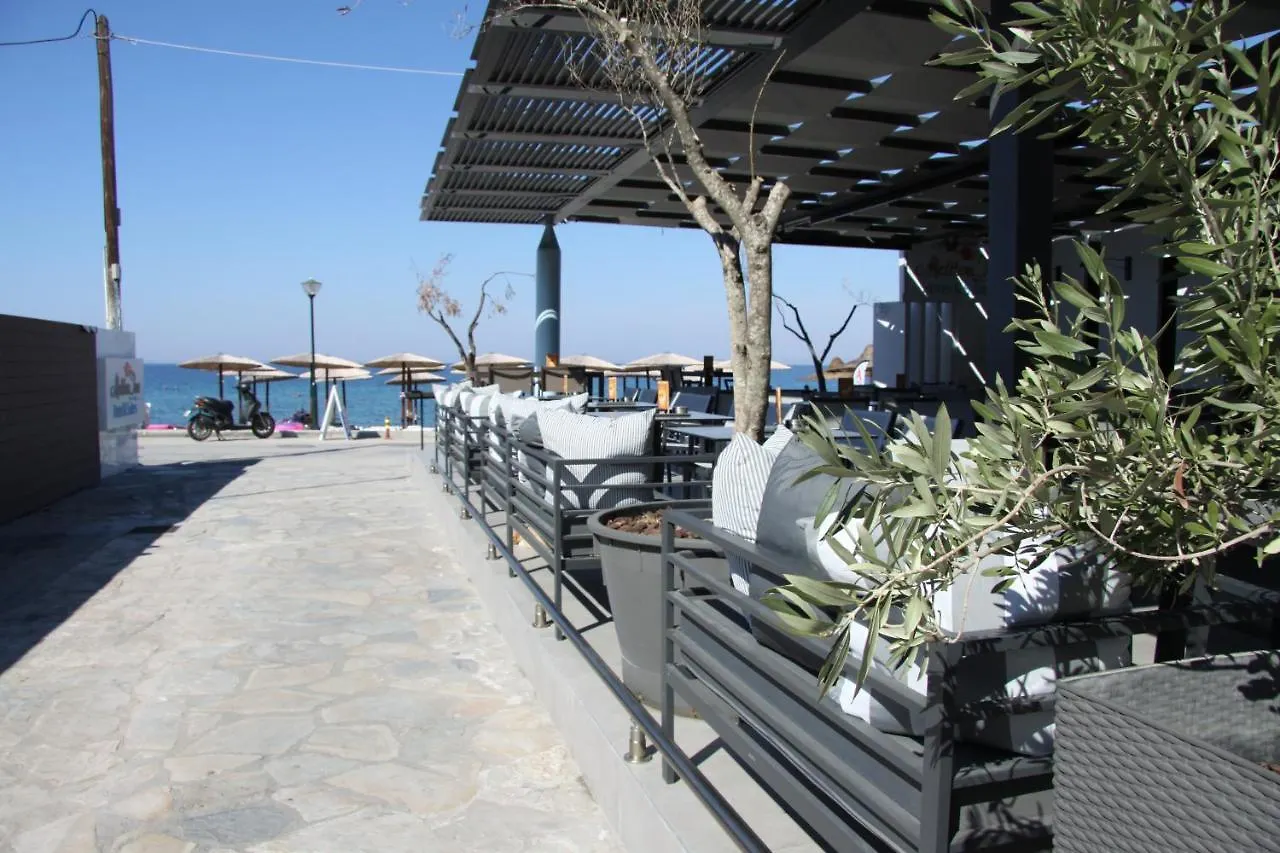 Meliton Inn Hotel & Suites By The Beach Neos Marmaras