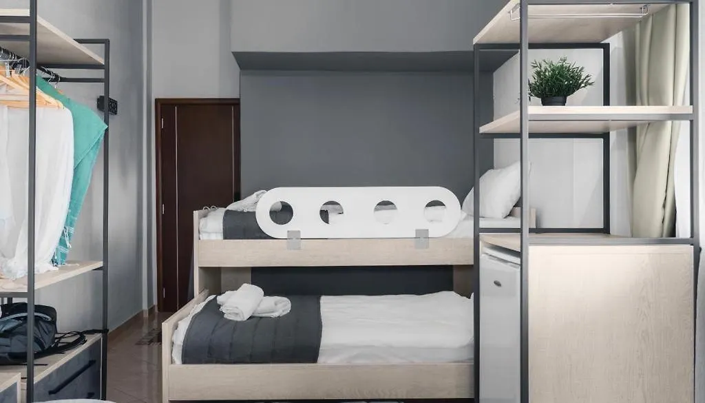 Meliton Inn Hotel & Suites By The Beach Neos Marmaras