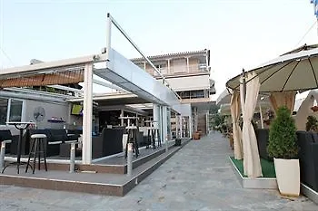 Meliton Inn Hotel & Suites By The Beach Neos Marmaras Greece